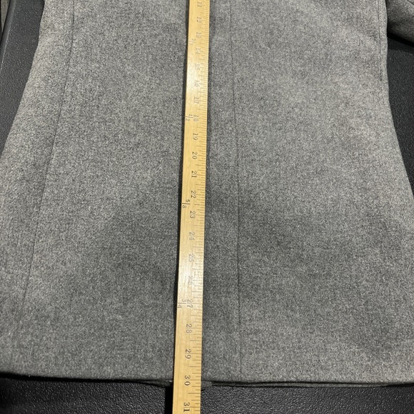 J. Crew City Coat Womens 4 Gray Wool Preppy Outdoor Quiet Luxury Classic J6140 - Picture 5 of 8